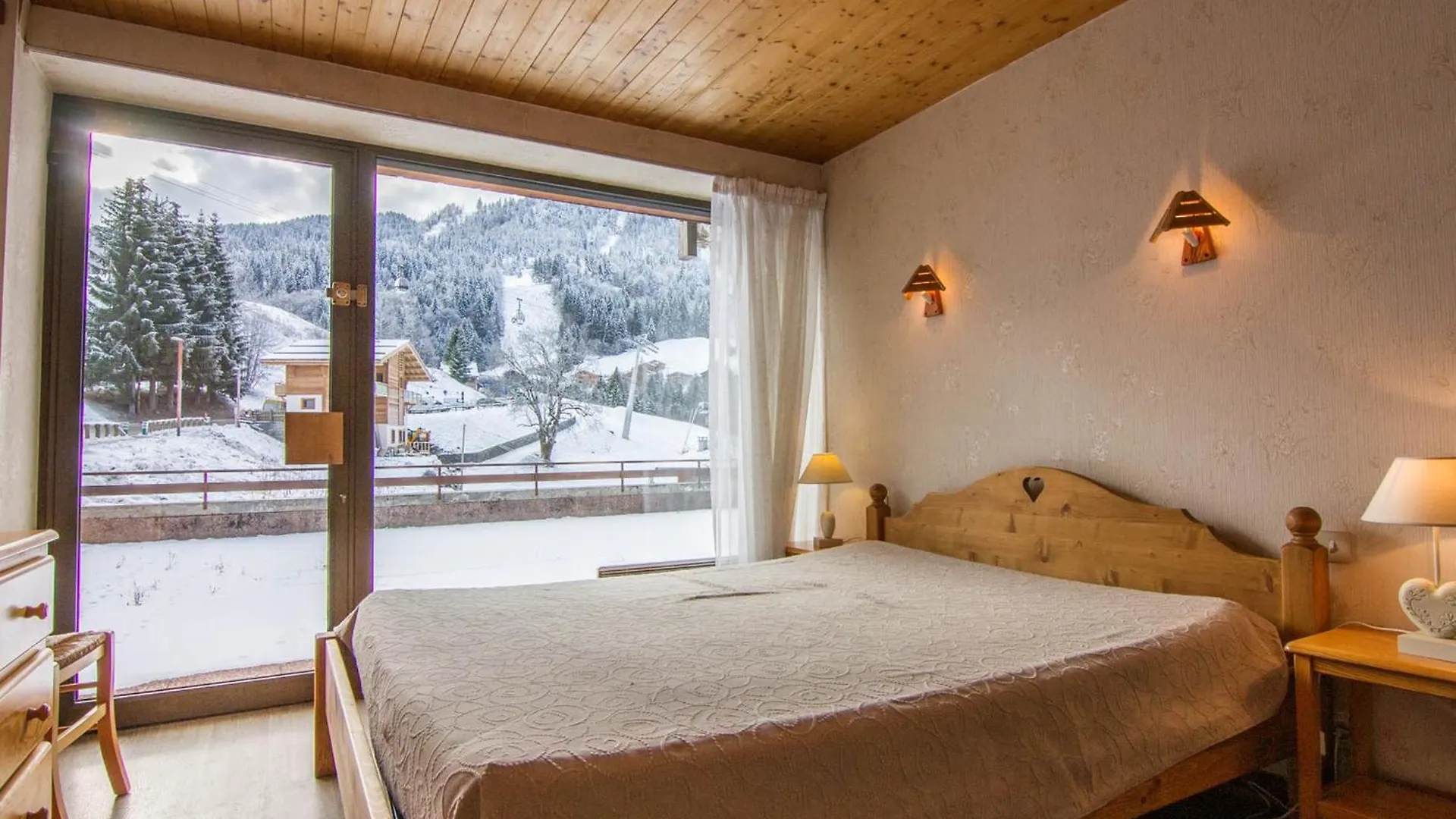 La Clusaz : Apt 10 Pers, Terrasse, Wifi, Animaux Ok - Fr-1-818-48 Apartment